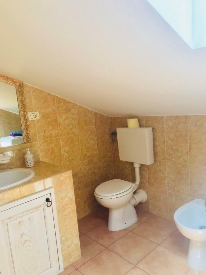 Apartments Vidovic Cezarji ภายนอก รูปภาพ